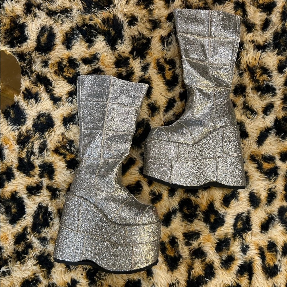 Demonia Stack-301G Silver Glitter Gene Simmons Knee High Platform Boots Size 8